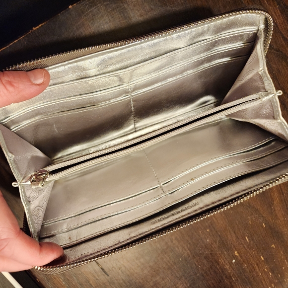 Michael Kors Metallic Silver Wallet - Picture 3 of 5